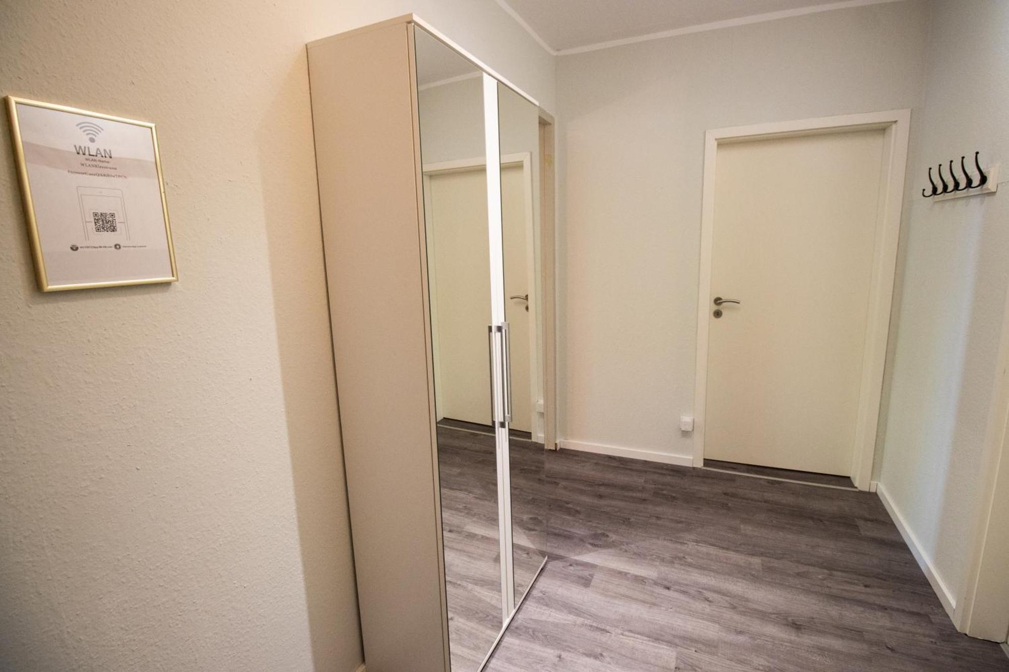 Schoene Wohnung Fuer 4 Gaeste An Der Eilenriede Mit Kostenlosen Parkplaetzen Hannover Dış mekan fotoğraf